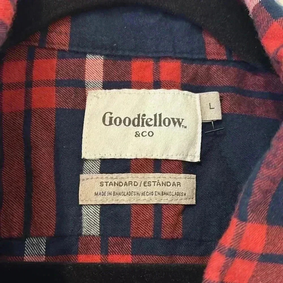 Goodfellow size large men’s basic flannel worn ones - Picture 2 of 4